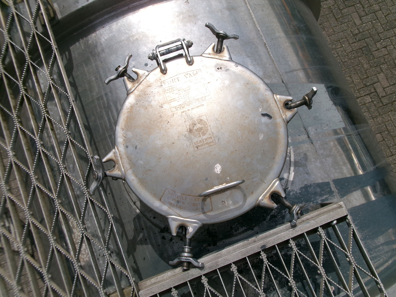 Semi-remorque citerne pour transport de produits chimiques Clayton Chemical tank inox 30 m3 / 1 comp: photos 18