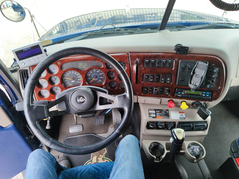 Tracteur routier MACK Vision CX613 6x4 SleeperCab - SpecialPaint - Belgium Registration (T1266): photos 14
