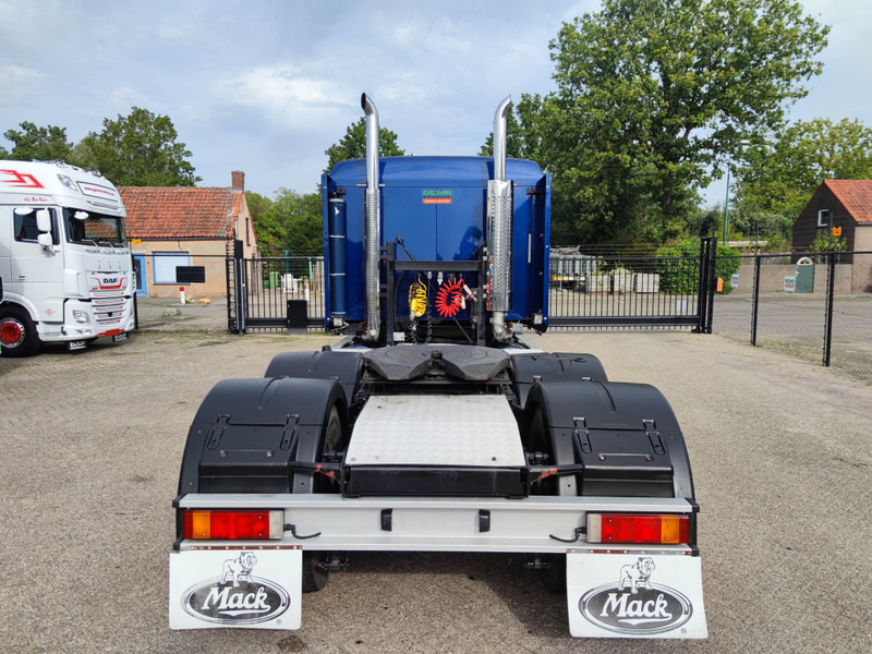 Tracteur routier MACK Vision CX613 6x4 SleeperCab - SpecialPaint - Belgium Registration (T1266): photos 9