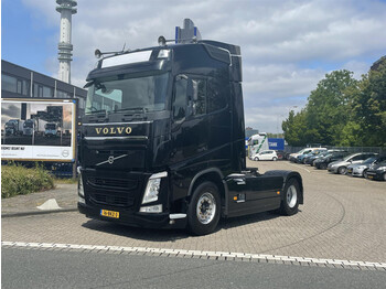 Tracteur routier Volvo FH: photos 1
