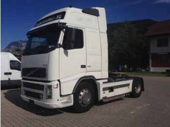 Tracteur routier Volvo FH12.460 Globetrotter XL CHASSIS: ...3B...: photos 1