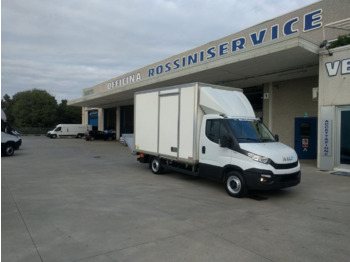 Camion fourgon IVECO Daily 35c13