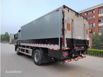 Fourgon blindé VOLVO FM300 armored truck: photos 4