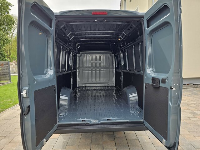 Fourgon utilitaire FIAT Ducato 35 MAXI L5H2 Serie 9 140 DAB PDC sofort!: photos 37
