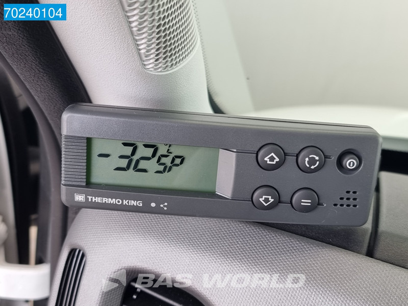 Utilitaire frigorifique neuf Iveco Daily 35S18 3.0L Automaat L2H2 Thermo King V-200 230V Koelwagen Navi ACC LED Koeler Kühlwagen 12m3 Airco: photos 10