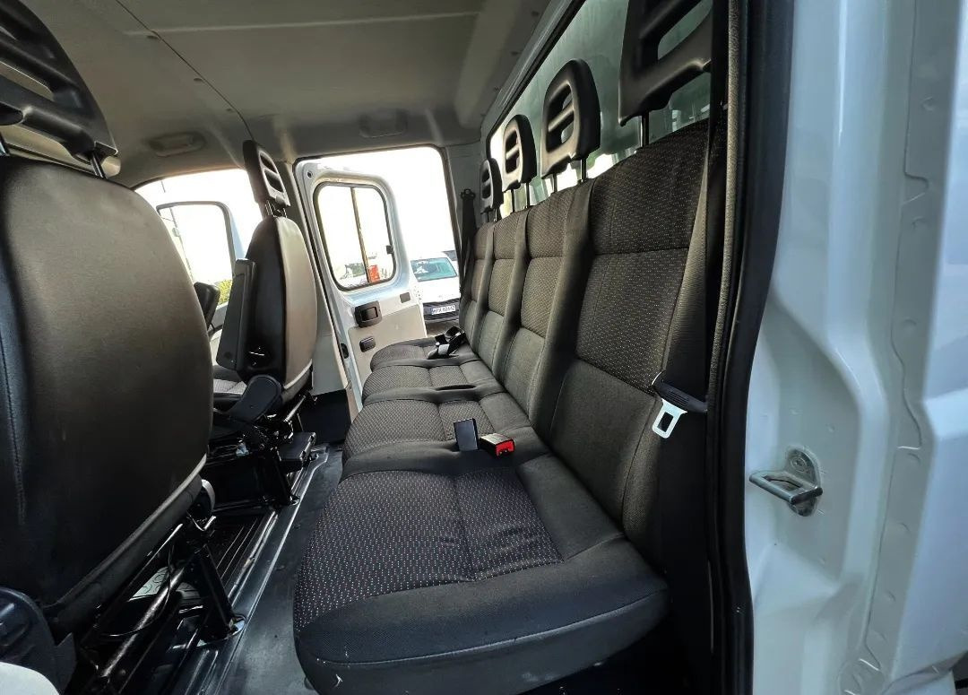 Utilitaire rideaux coulissants (PLSC), Utilitaire double cabine Peugeot Boxer Doka 6-miejsc Double Cabin Plane One Owner: photos 12