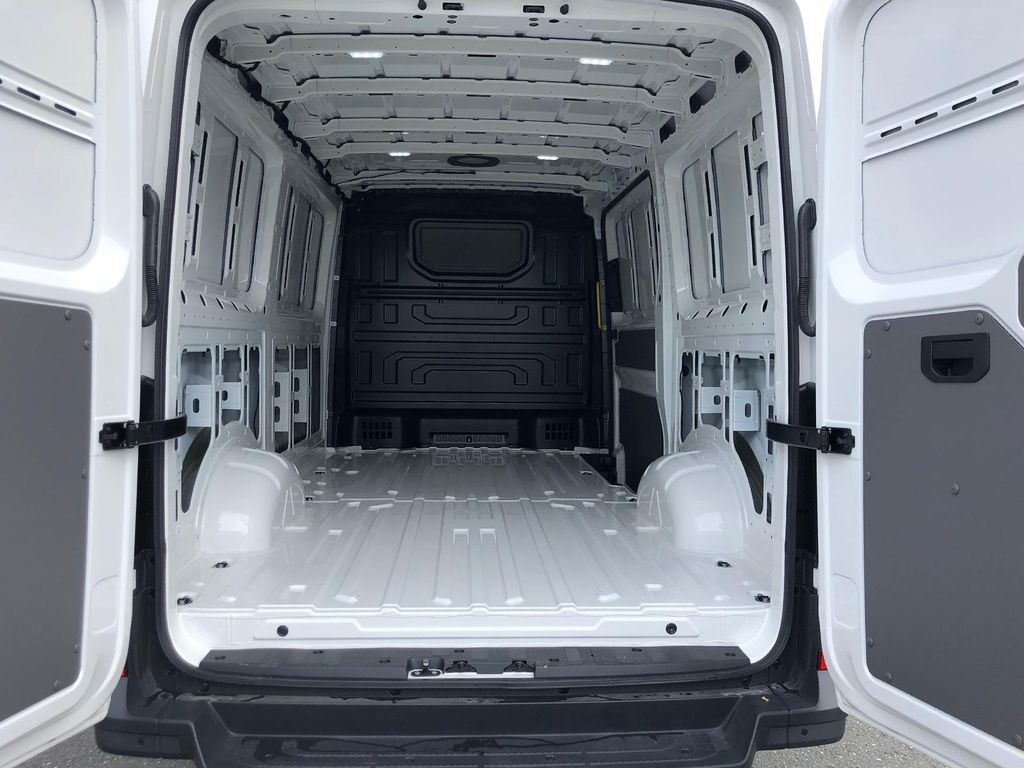 Fourgon utilitaire Volkswagen Crafter Kasten 35 L3H2 4MOTION LED PDC: photos 13