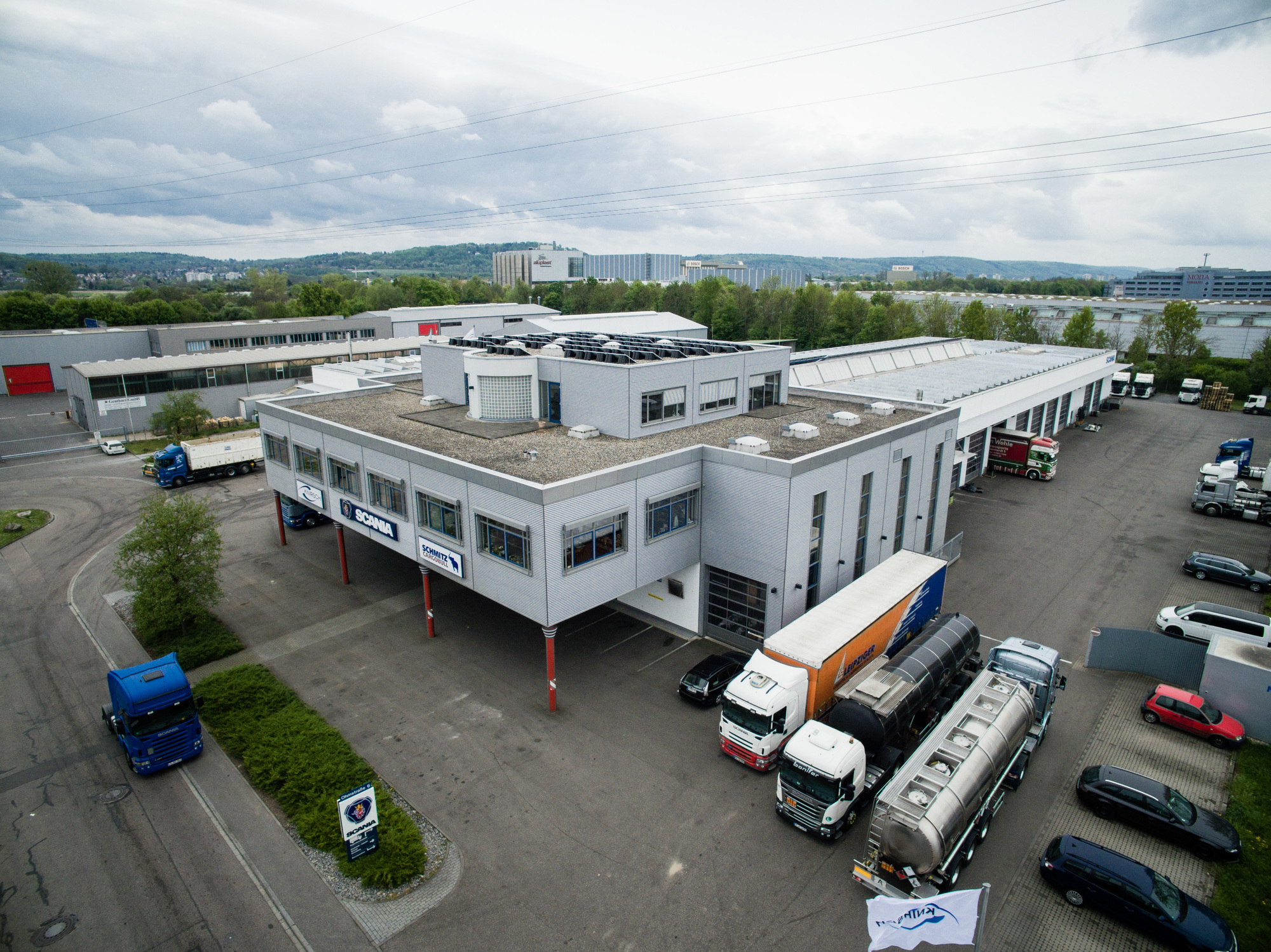 Knirsch Kraftfahrzeuge GmbH undefined: photos 2