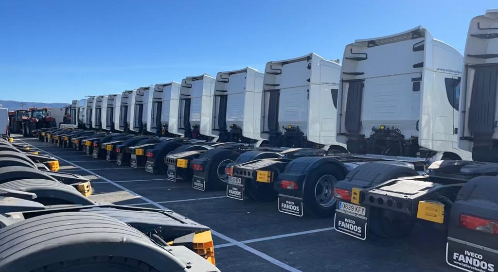 Talleres Fandos, S.L. - Annonce de vente undefined: photos 2