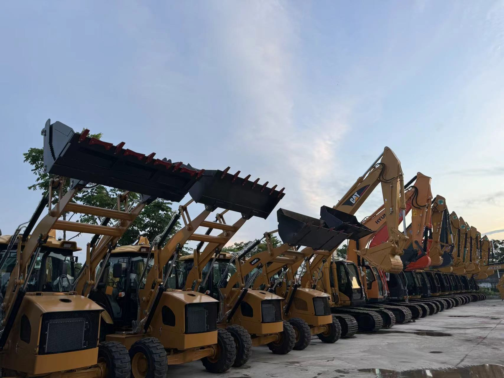 Sunight Development Company Limited - Camions - Année: 2022 undefined: photos 4