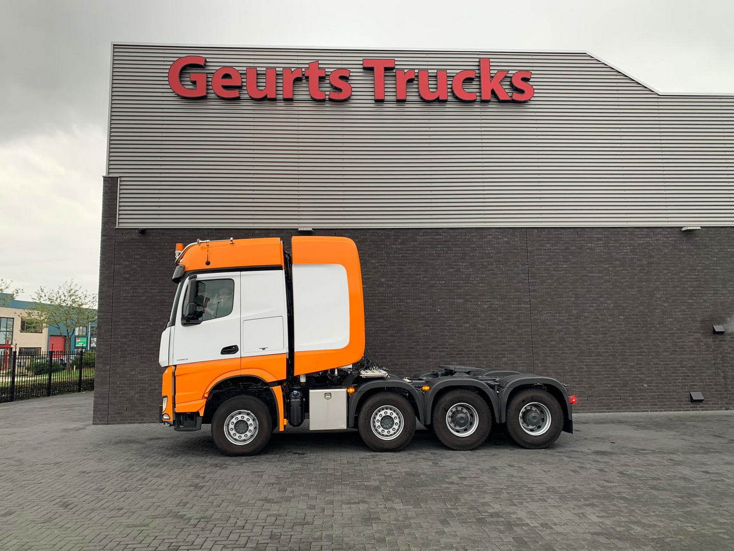 Geurts Trucks B.V. - Tracteurs routiers MERCEDES-BENZ - 8x6, air conditionné undefined: photos 35