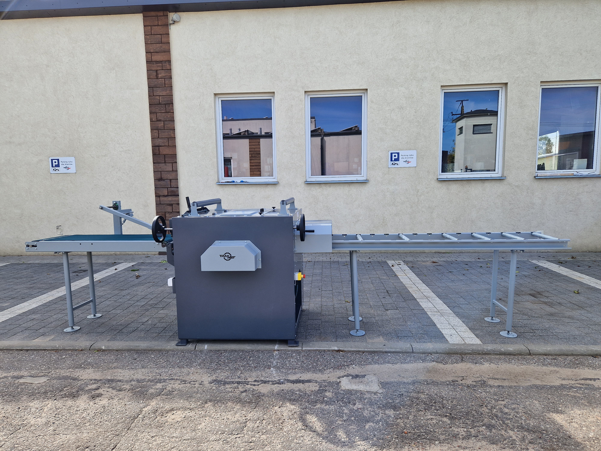 TRAK-MET undefined: photos 87