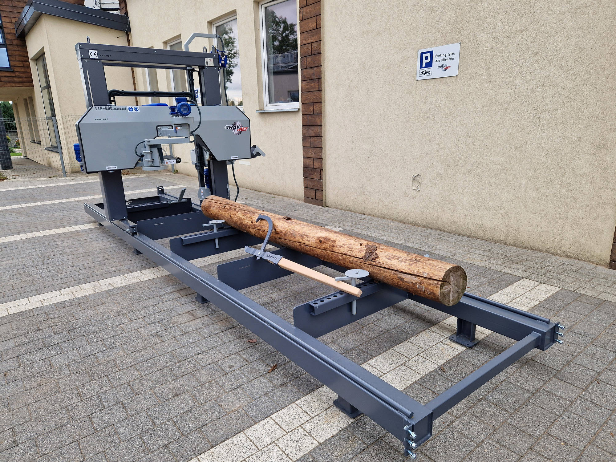 TRAK-MET undefined: photos 63