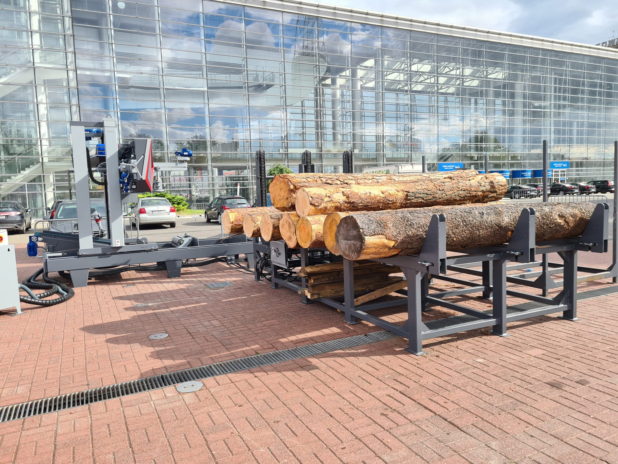 TRAK-MET undefined: photos 117