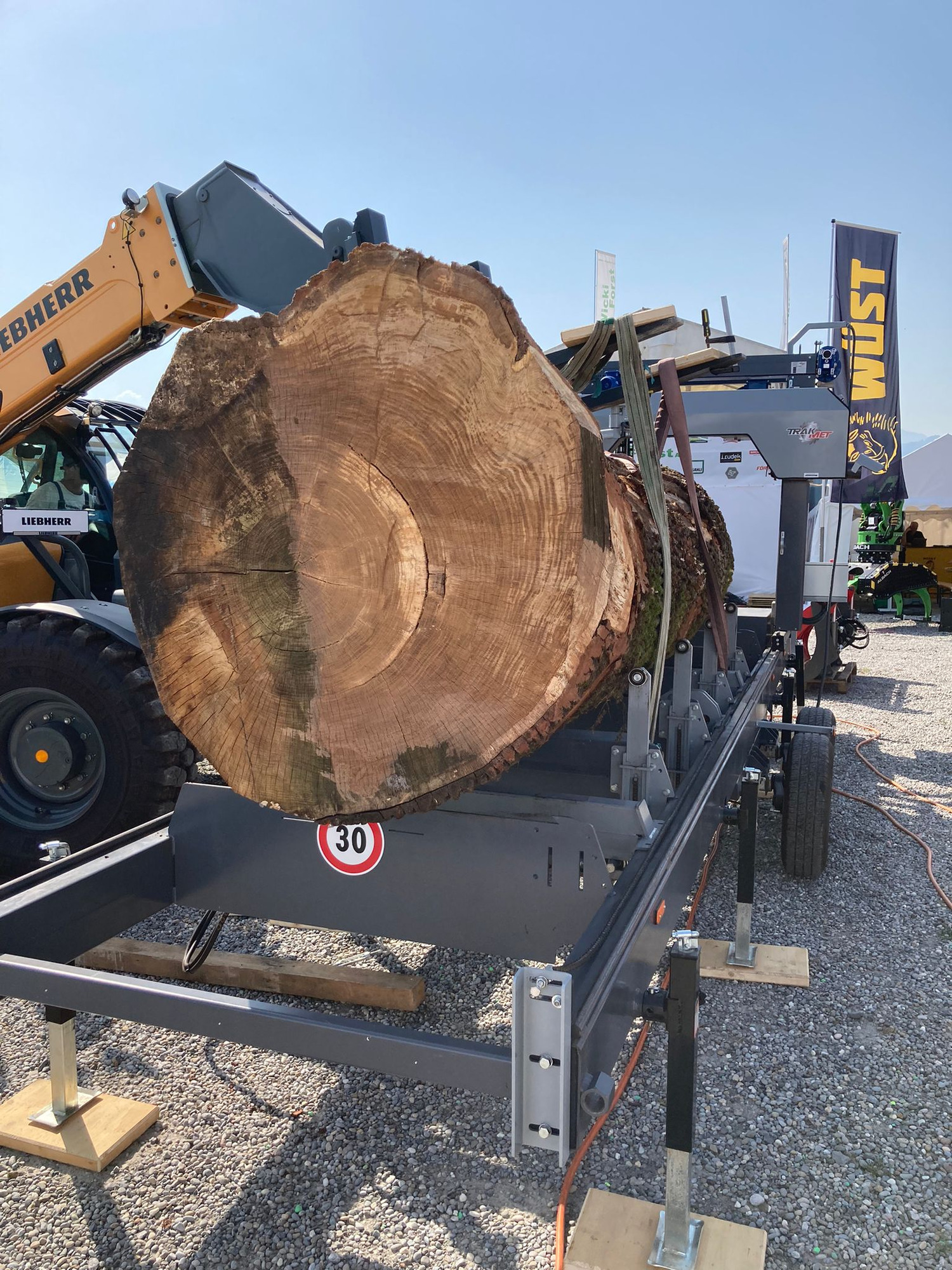 TRAK-MET undefined: photos 109