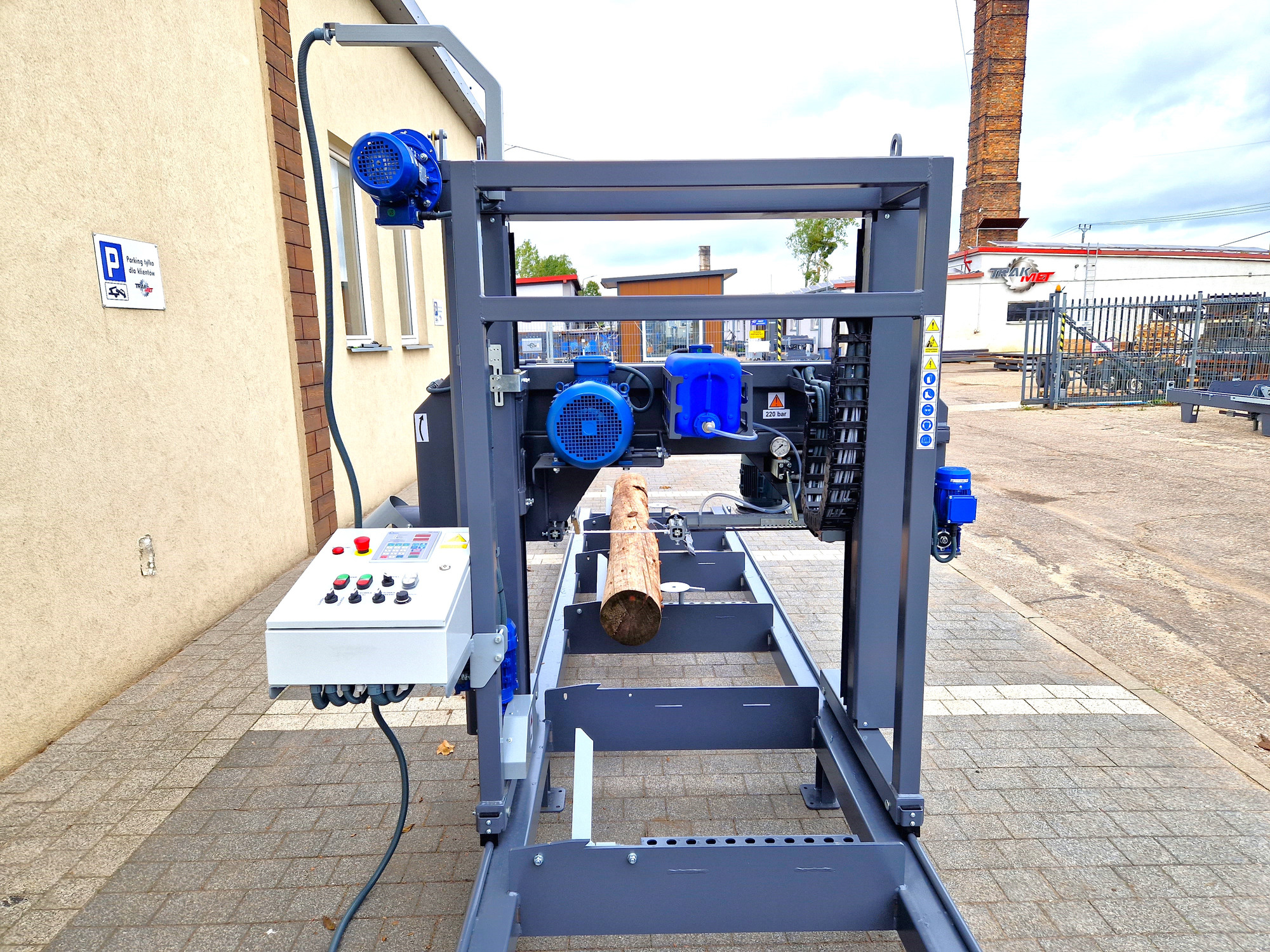 TRAK-MET undefined: photos 60