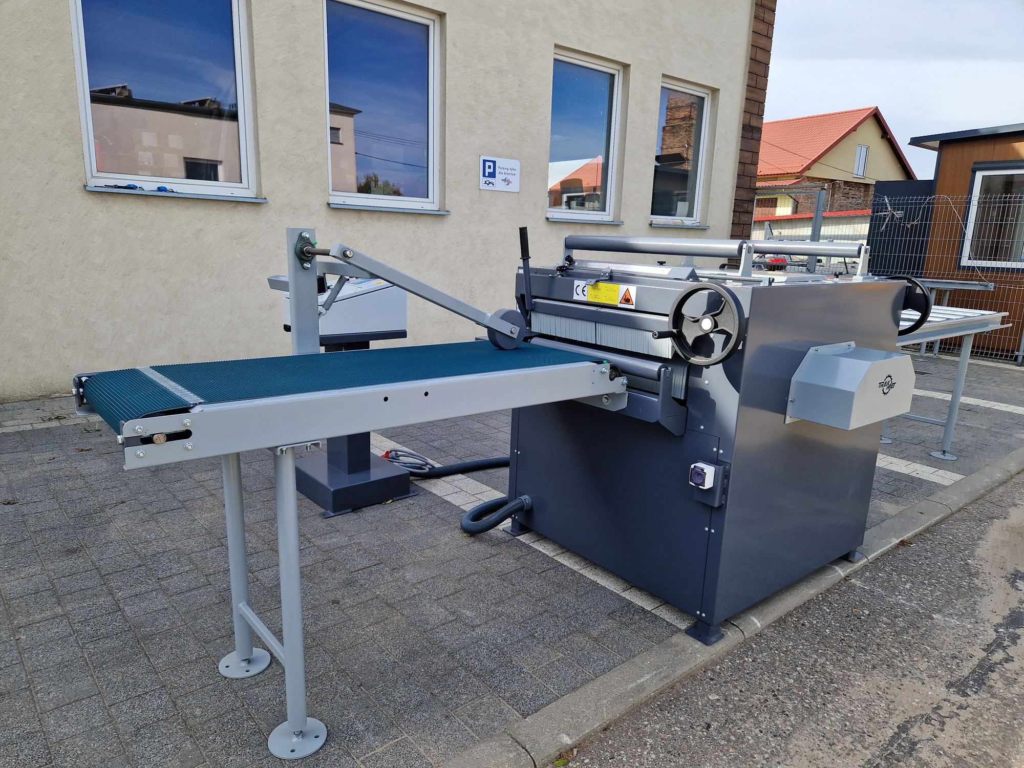 TRAK-MET undefined: photos 85