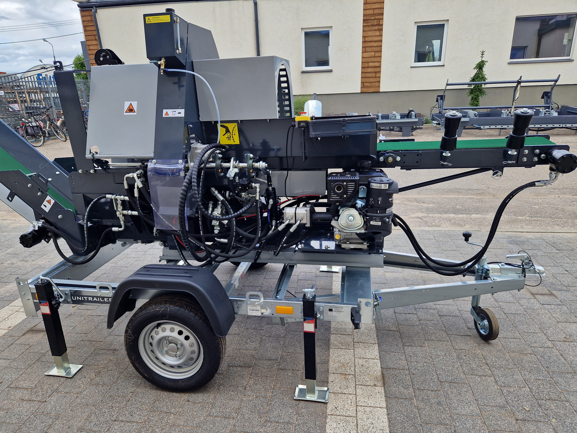 TRAK-MET undefined: photos 72