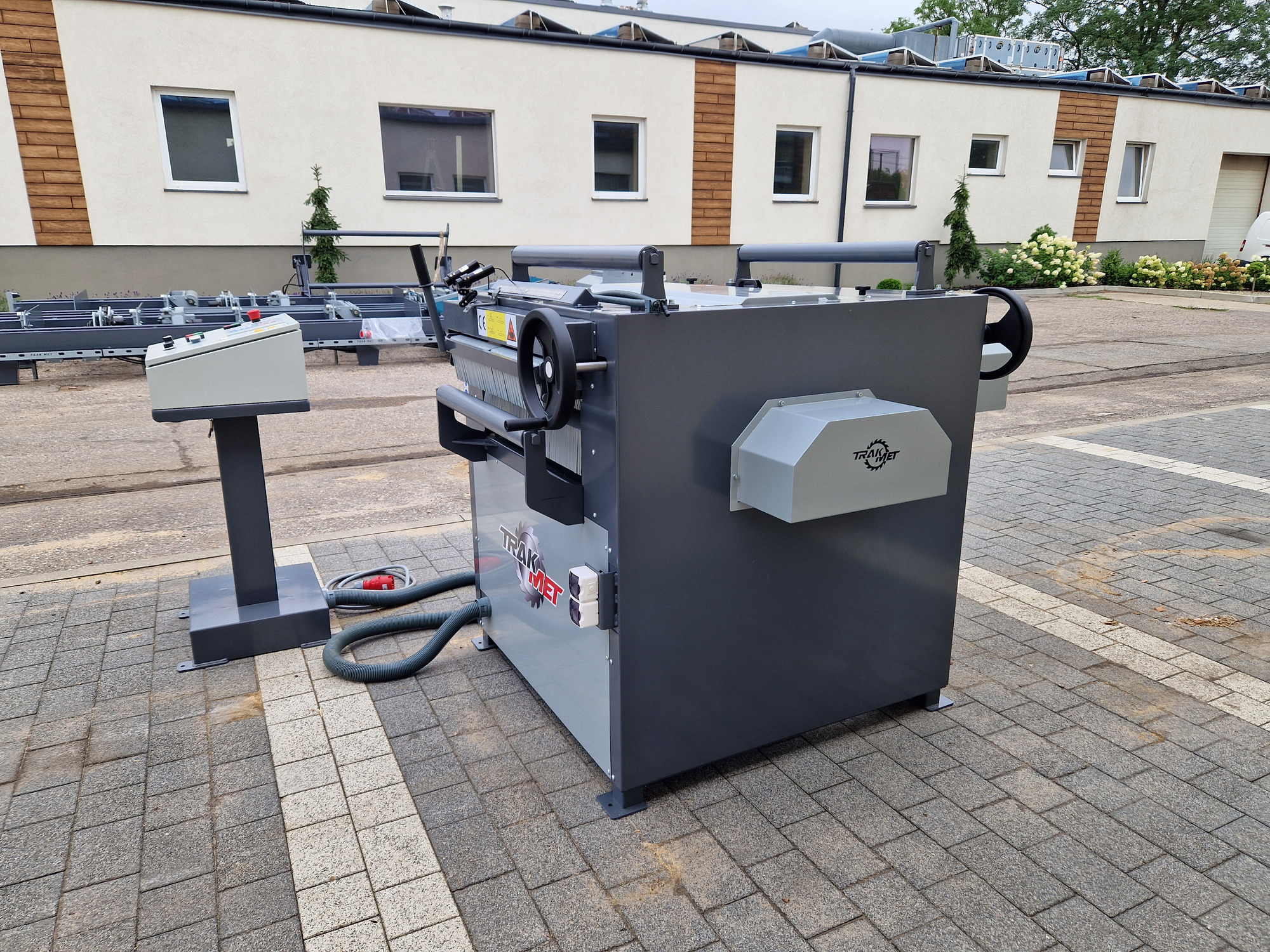 TRAK-MET undefined: photos 78