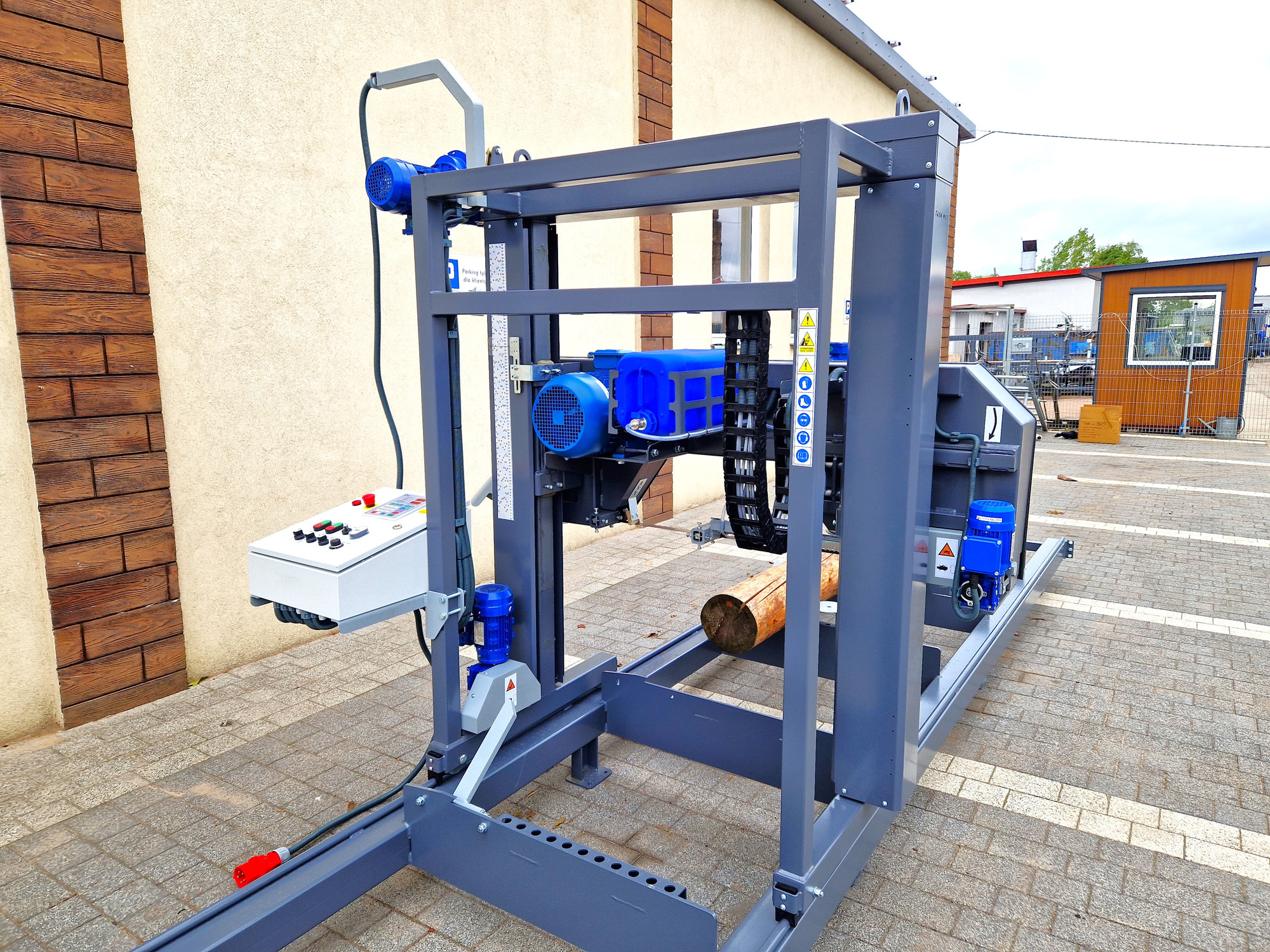 TRAK-MET undefined: photos 61