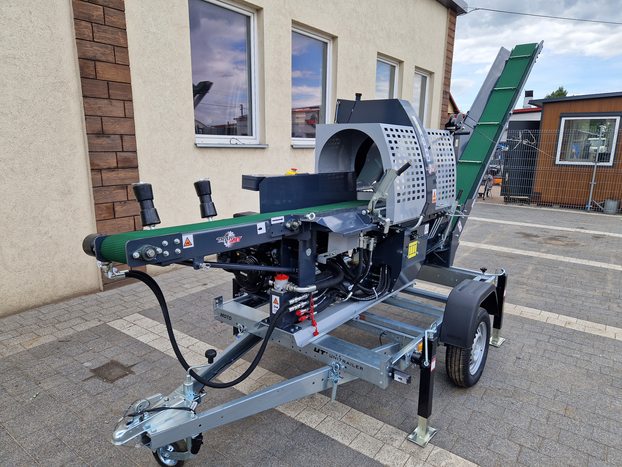 TRAK-MET undefined: photos 75