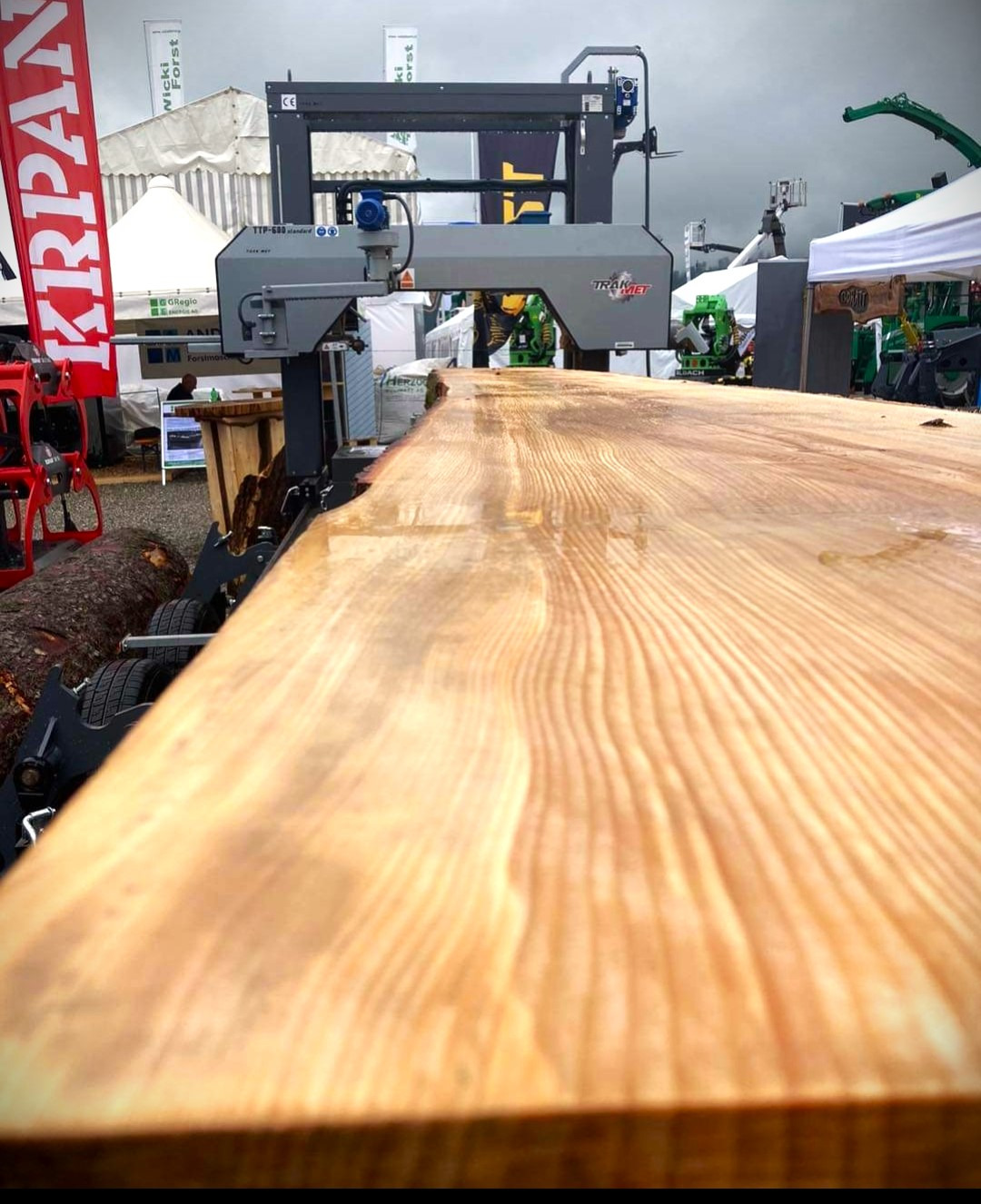 TRAK-MET undefined: photos 102