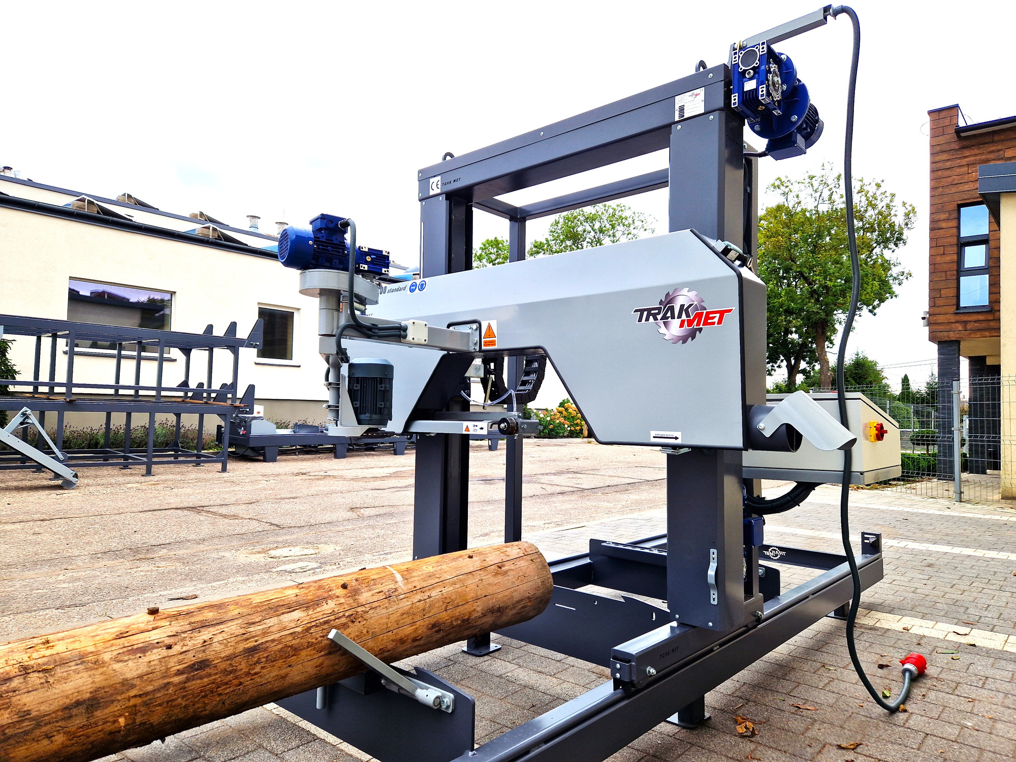 TRAK-MET undefined: photos 67