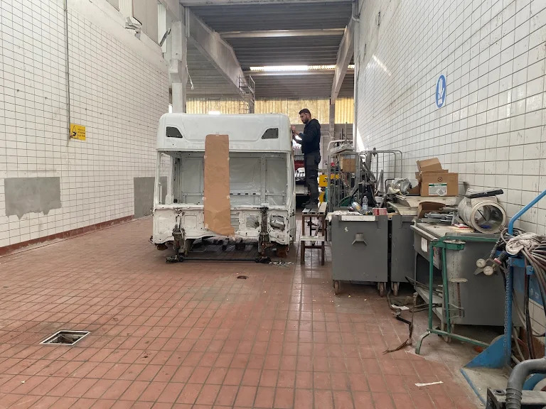 Truck Store Service SRL - Annonce de vente undefined: photos 4