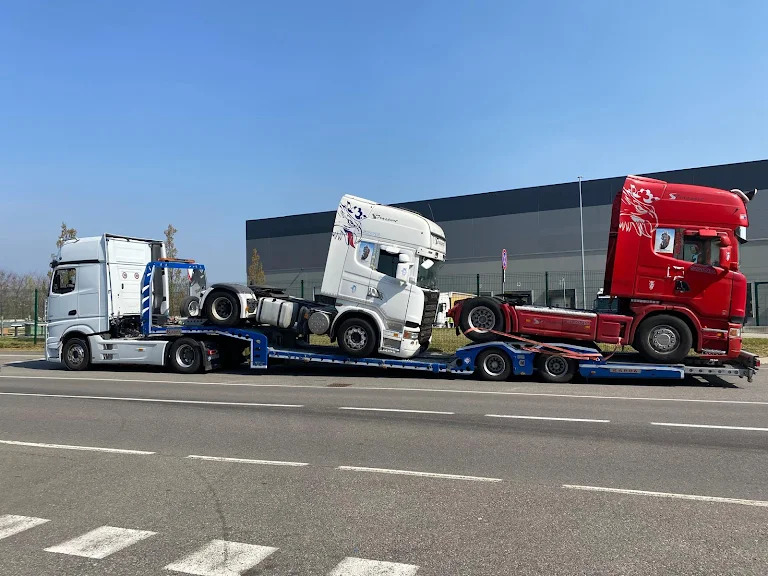 Truck Store Service SRL - Annonce de vente undefined: photos 2