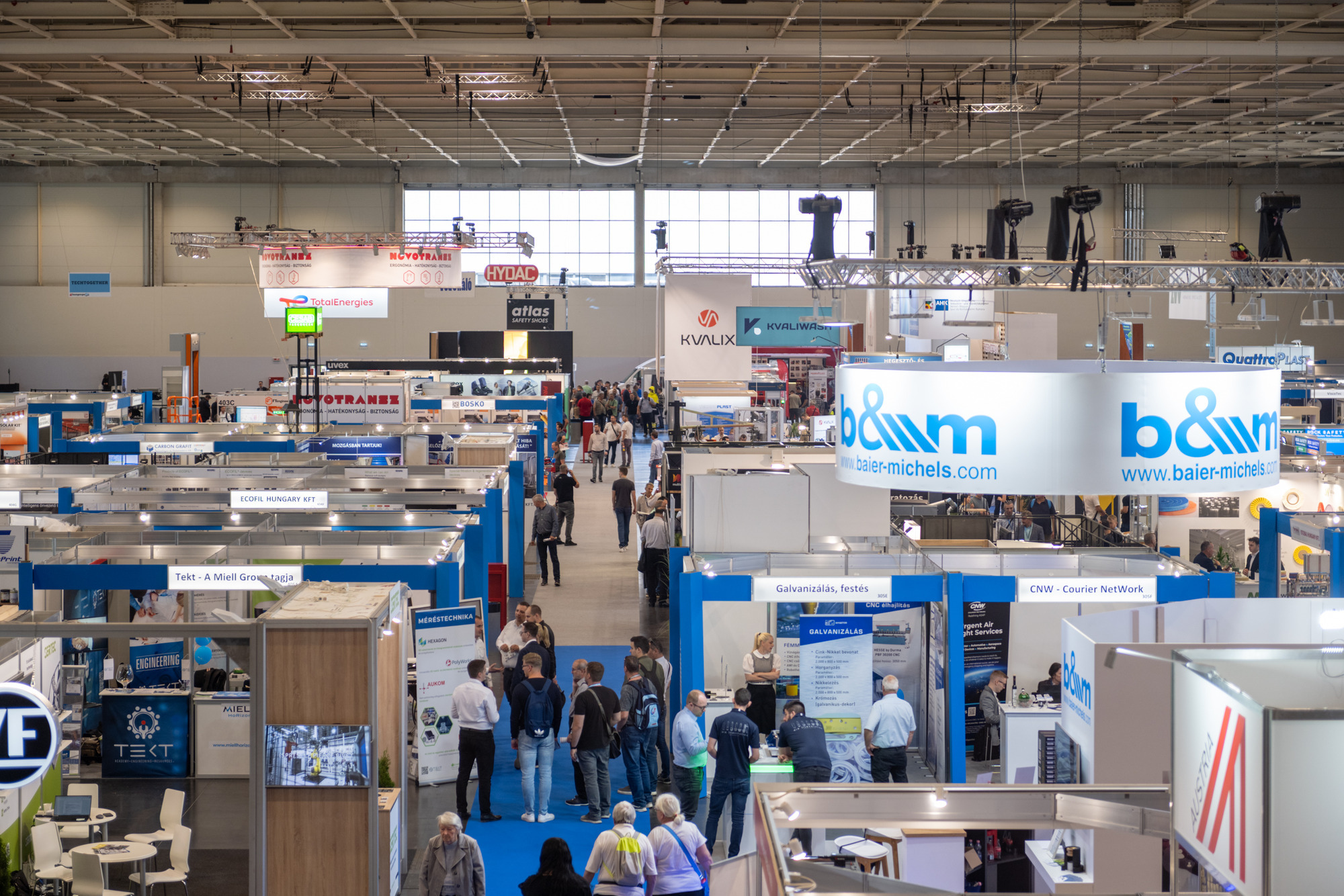 Automotive Hungary undefined: photos 8