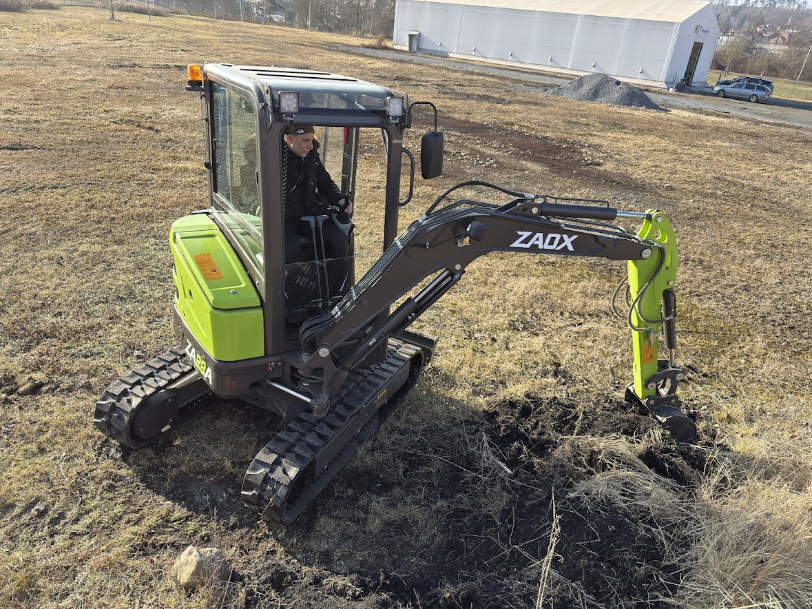 ZAOX CONSTRUCTION MACHINERY A.S. undefined: photos 4