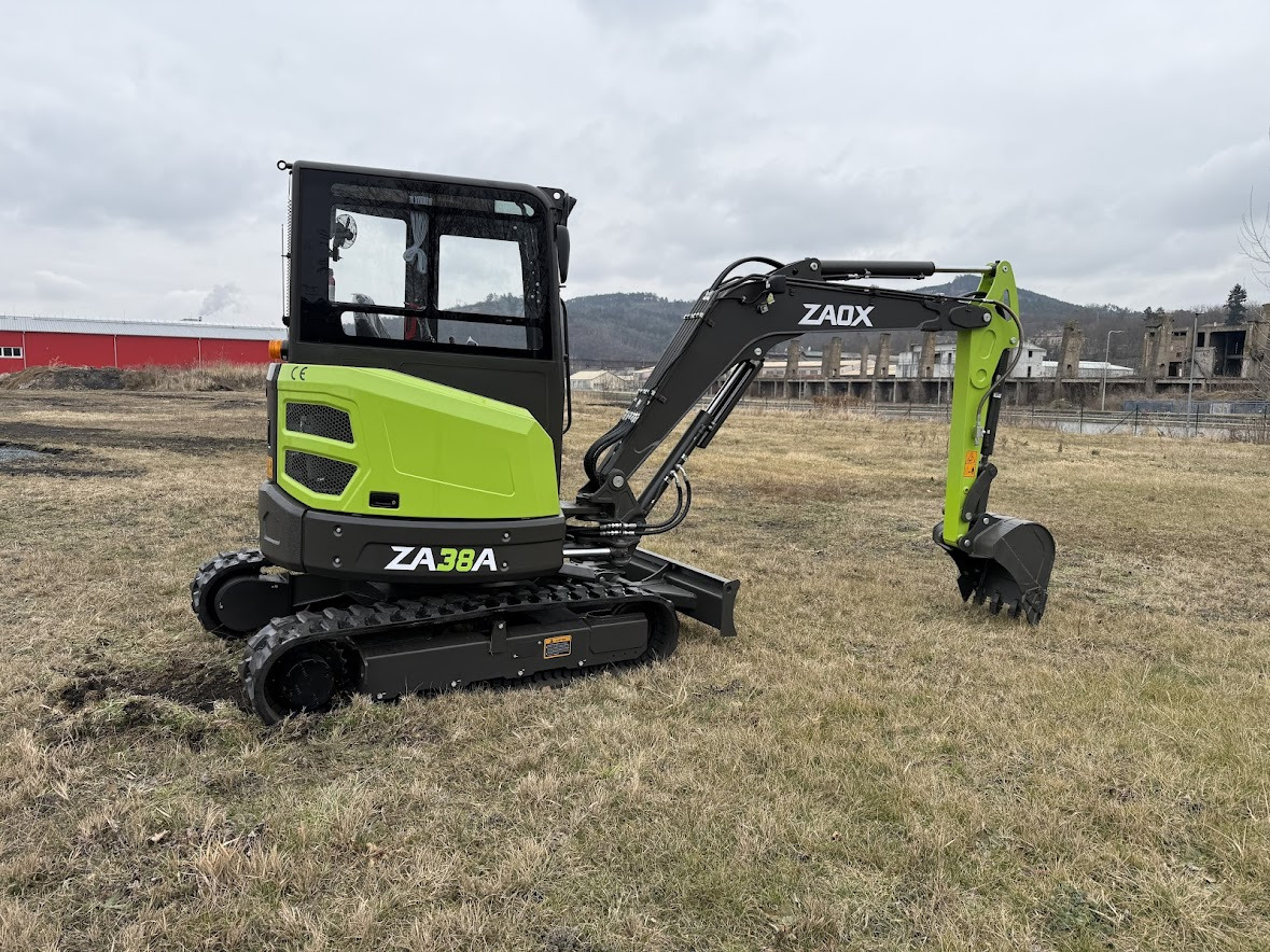 ZAOX CONSTRUCTION MACHINERY A.S. undefined: photos 5
