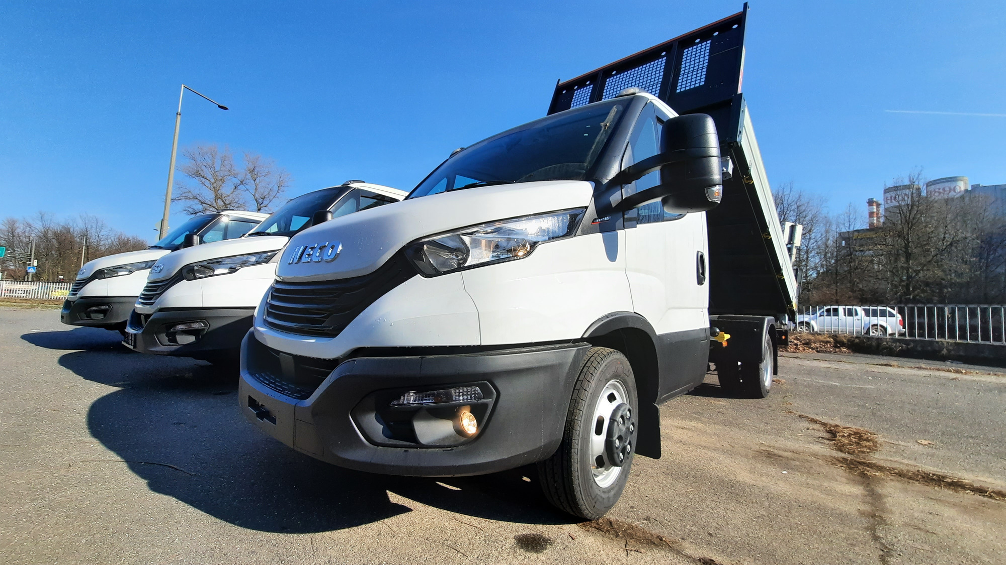 Zenit-Auto Rent Kft. - Annonce de vente undefined: photos 1