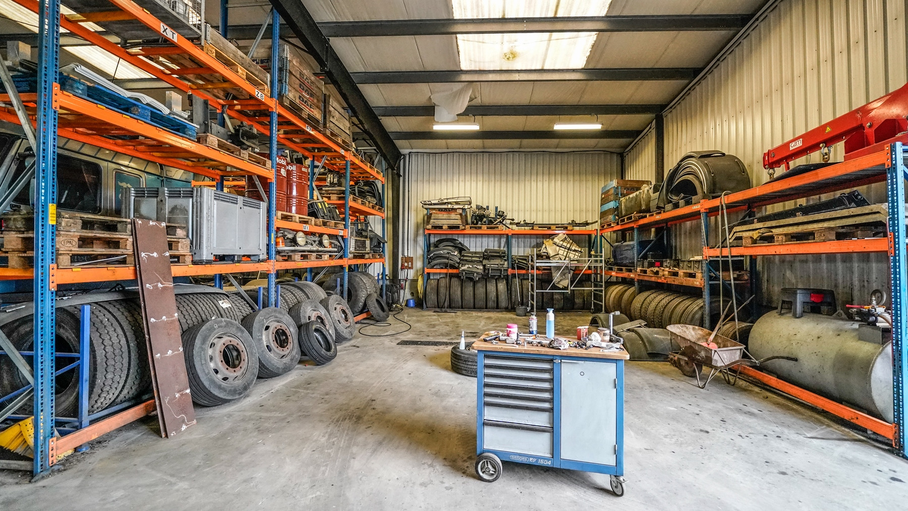 Engel Trucks B.V. undefined: photos 3