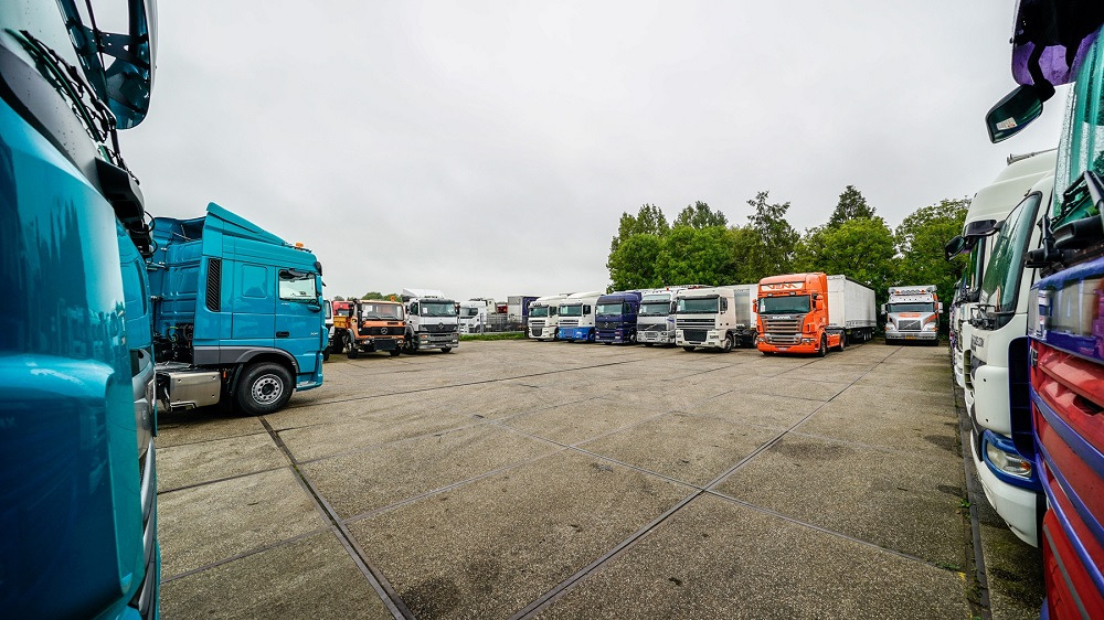 Engel Trucks B.V. undefined: photos 4