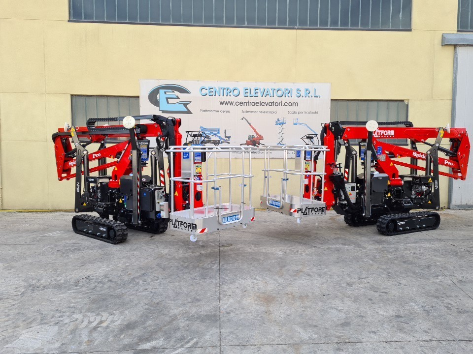 Centro Elevatori SRL - Engins de chantier - Année: 2008 undefined: photos 1