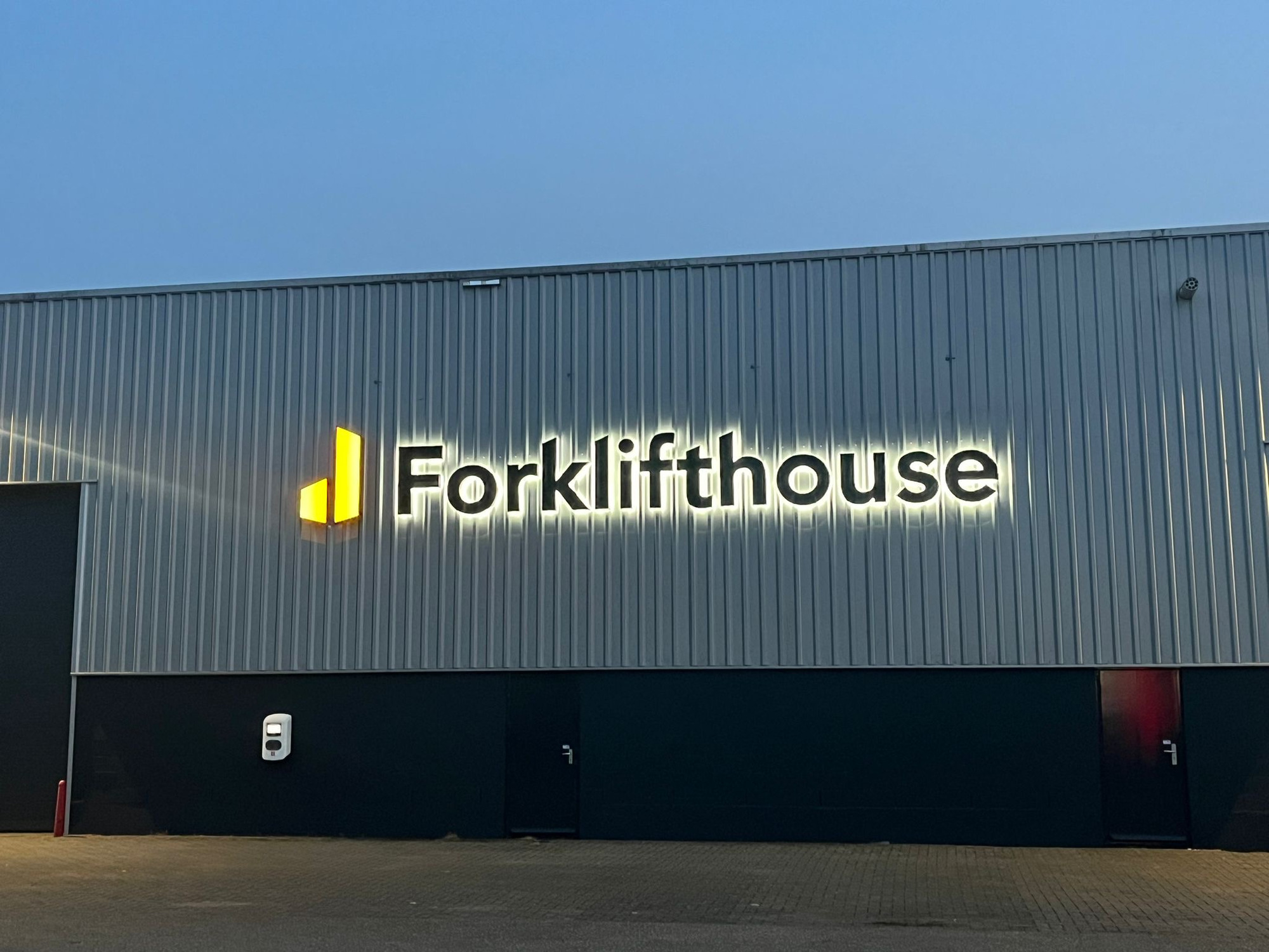 Forklifthouse B.V. - Matériels de manutention - Année: 2003 undefined: photos 6