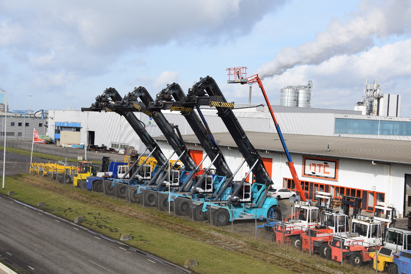 MTC Forklifts b.v. - Matériels de manutention TCM undefined: photos 2
