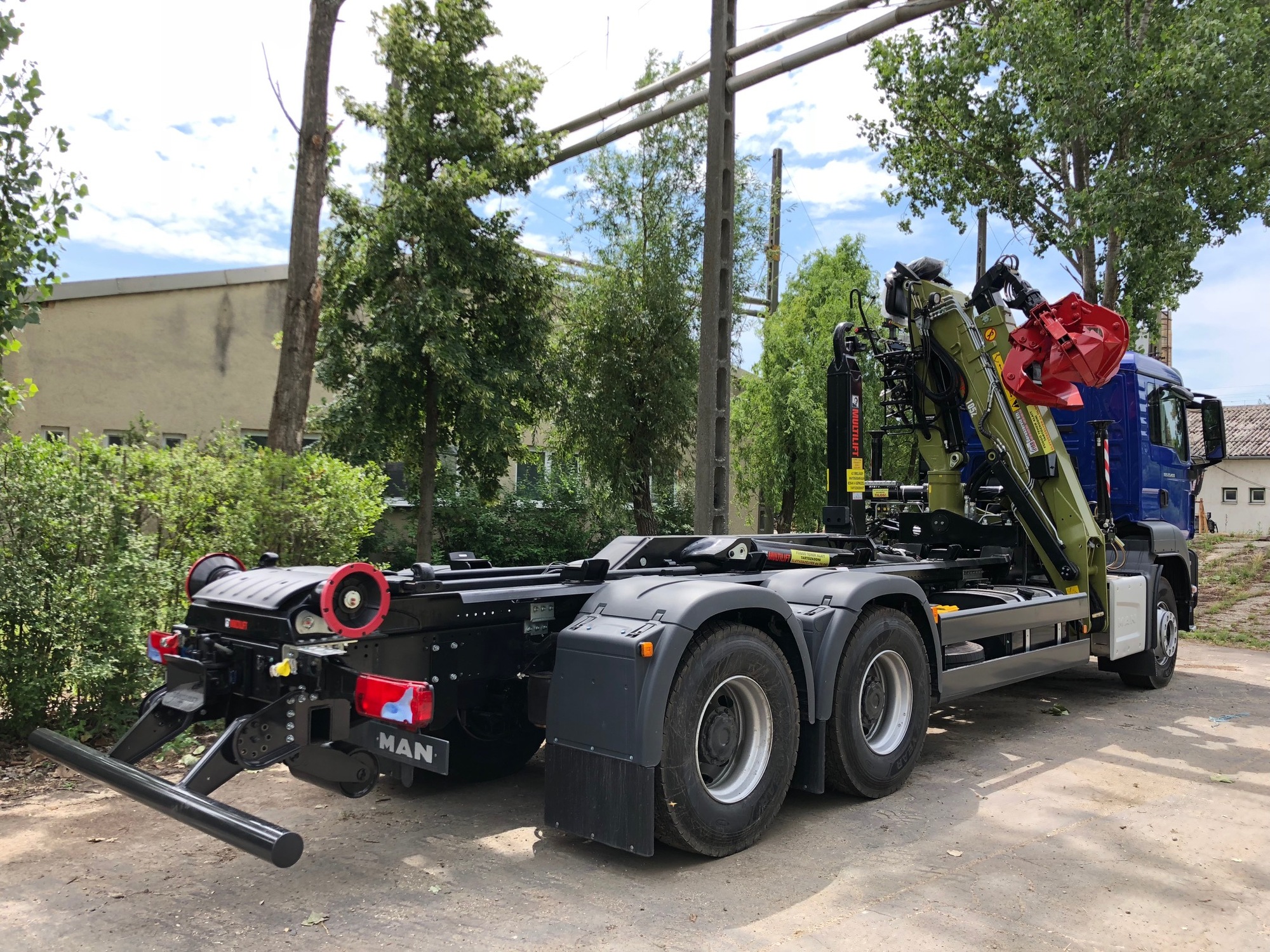 HYAB DARUSZERVIZ KFT - Accessoires - Année: 2002 undefined: photos 6