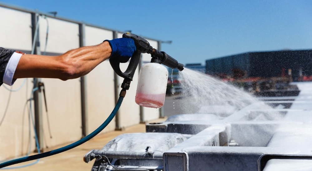 Louis Boon Trucks & Trailers BV - Annonce de vente undefined: photos 4