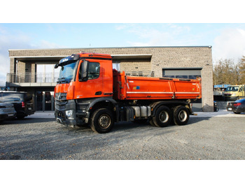 Camion benne MERCEDES-BENZ Arocs 2653