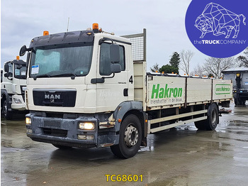 Camion plateau MAN TGM