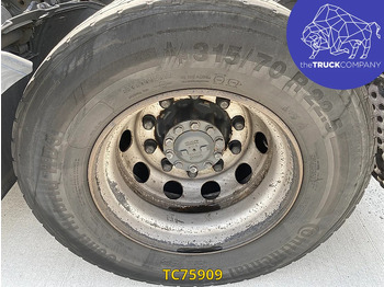 Tracteur routier DAF XF 105 480: photos 4 Tracteur routier DAF XF 105 480: photos 4