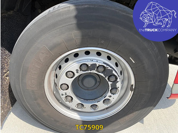 Tracteur routier DAF XF 105 480: photos 3 Tracteur routier DAF XF 105 480: photos 3