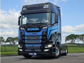 Tracteur routier SCANIA S 500
