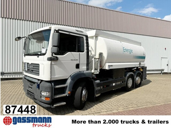 Camion citerne MAN TGA 26.390