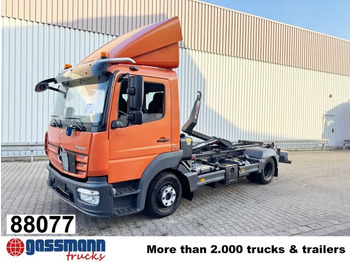 Camion ampliroll MERCEDES-BENZ Atego 824