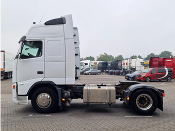 Tracteur routier Volvo FH 13.440 Globetrotter XL 4x2 - Manual gearbox - Euro 5 - Low KM: photos 4
