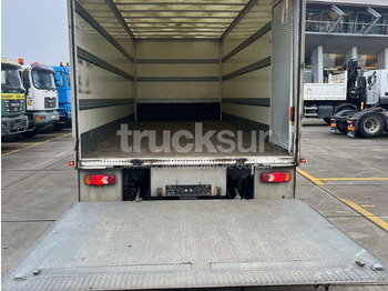 Camion fourgon RENAULT D12.240: photos 3