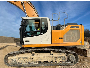 Pelle sur chenille LIEBHERR R 930
